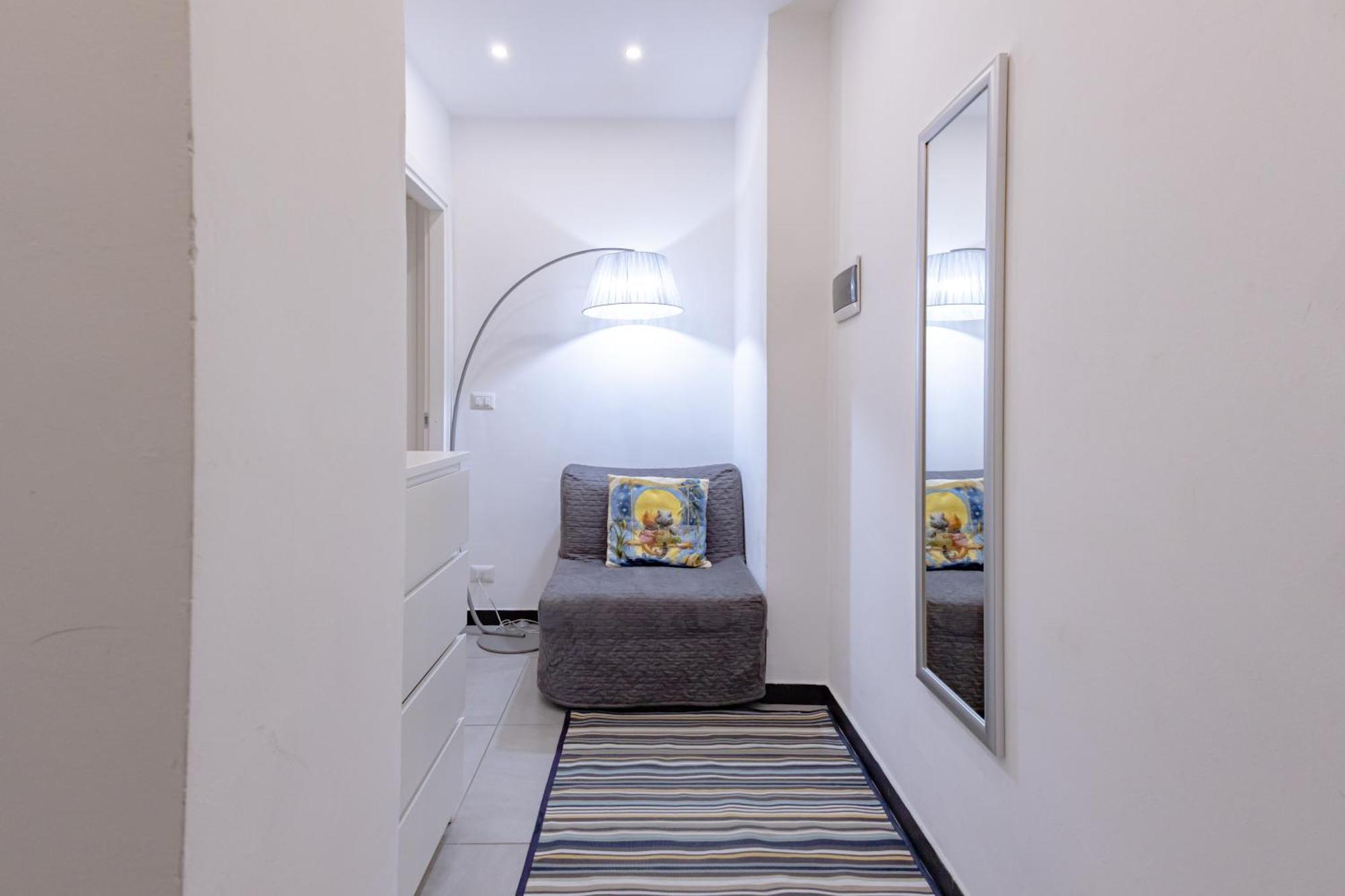 Dolce Casa Di Sve Vicino La Stazione Apartment Genoa Exterior photo