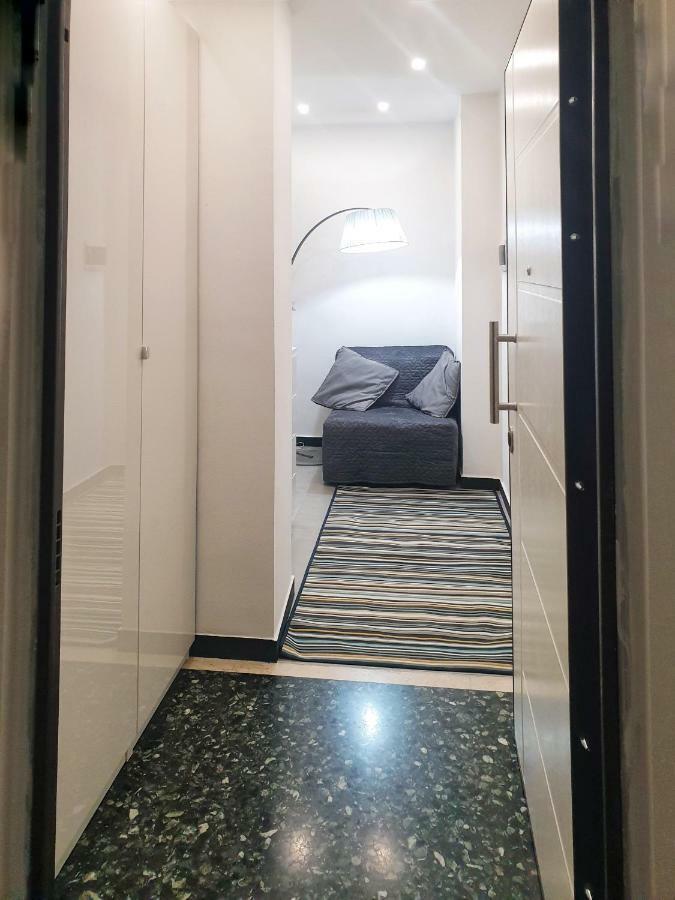 Dolce Casa Di Sve Vicino La Stazione Apartment Genoa Exterior photo